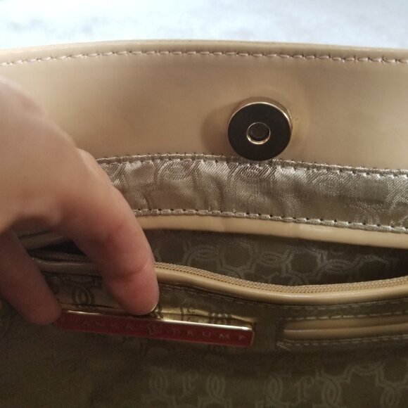 Ivanka Trump Beige Shiny Handbag with Detachable Keychain - Picture 10 of 16